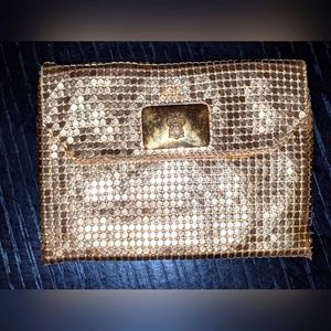 Whiting Davis CO mesh coinpurse